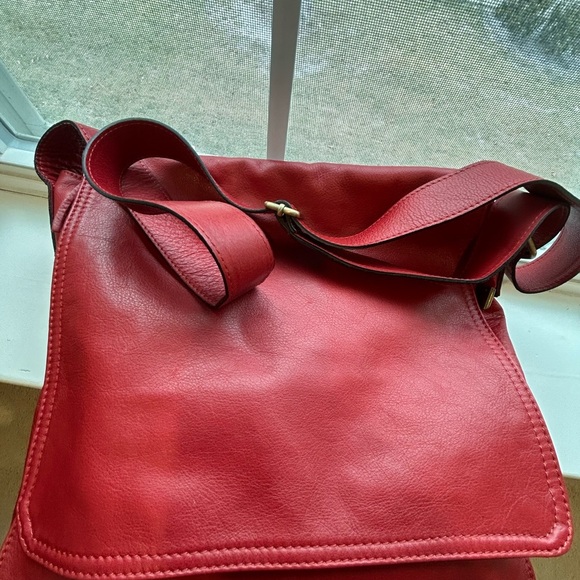 NWOT Red Leather Shoulder Bag - Picture 5 of 10